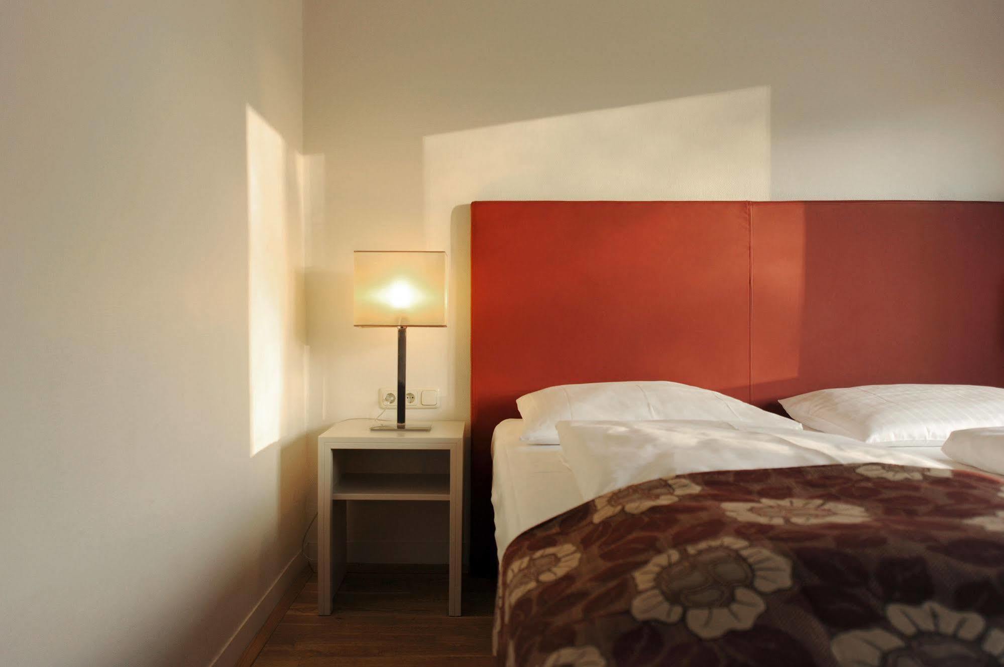 Ambassador Parkhotel 3* Monaco di Baviera